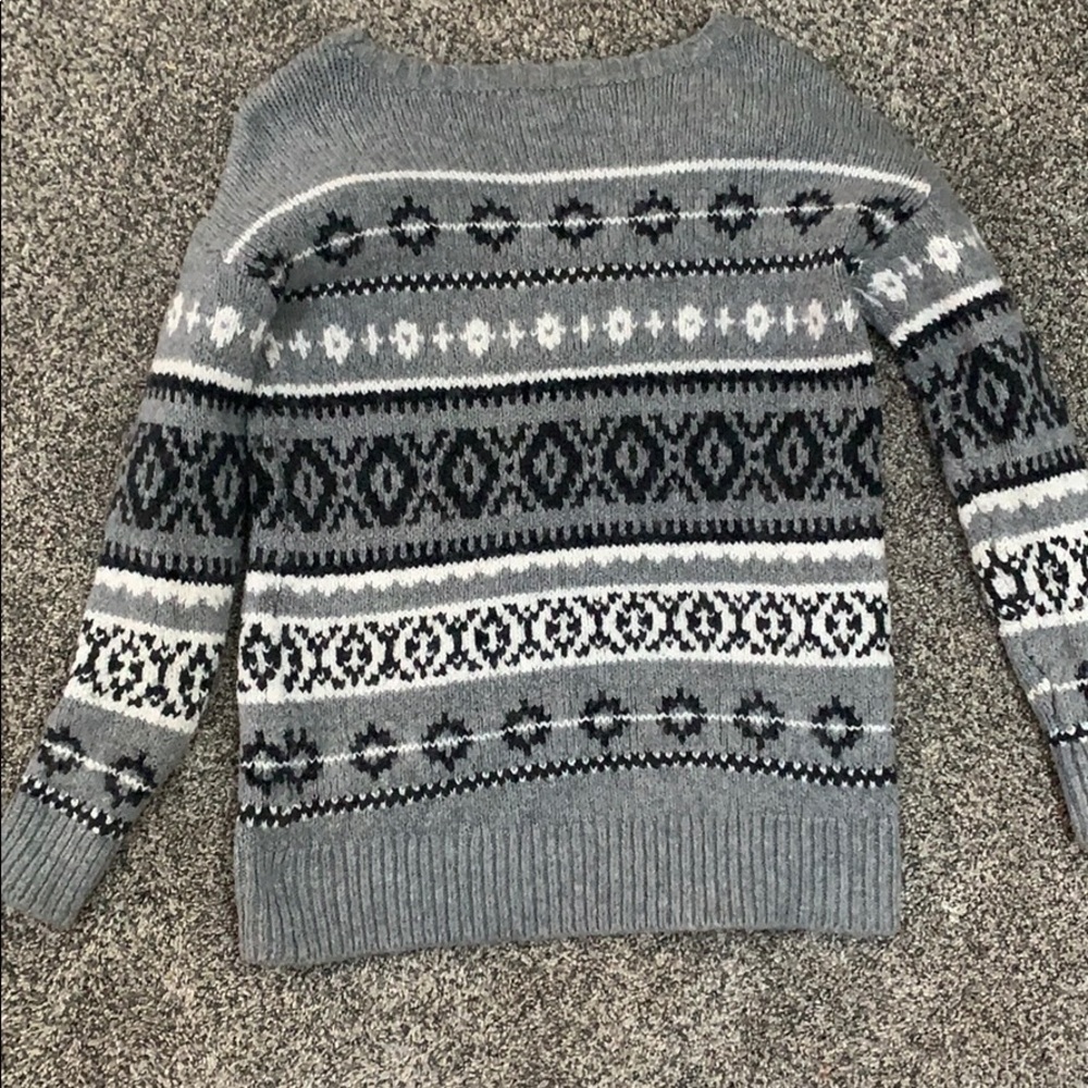 Sweater - Picture 3 of 3